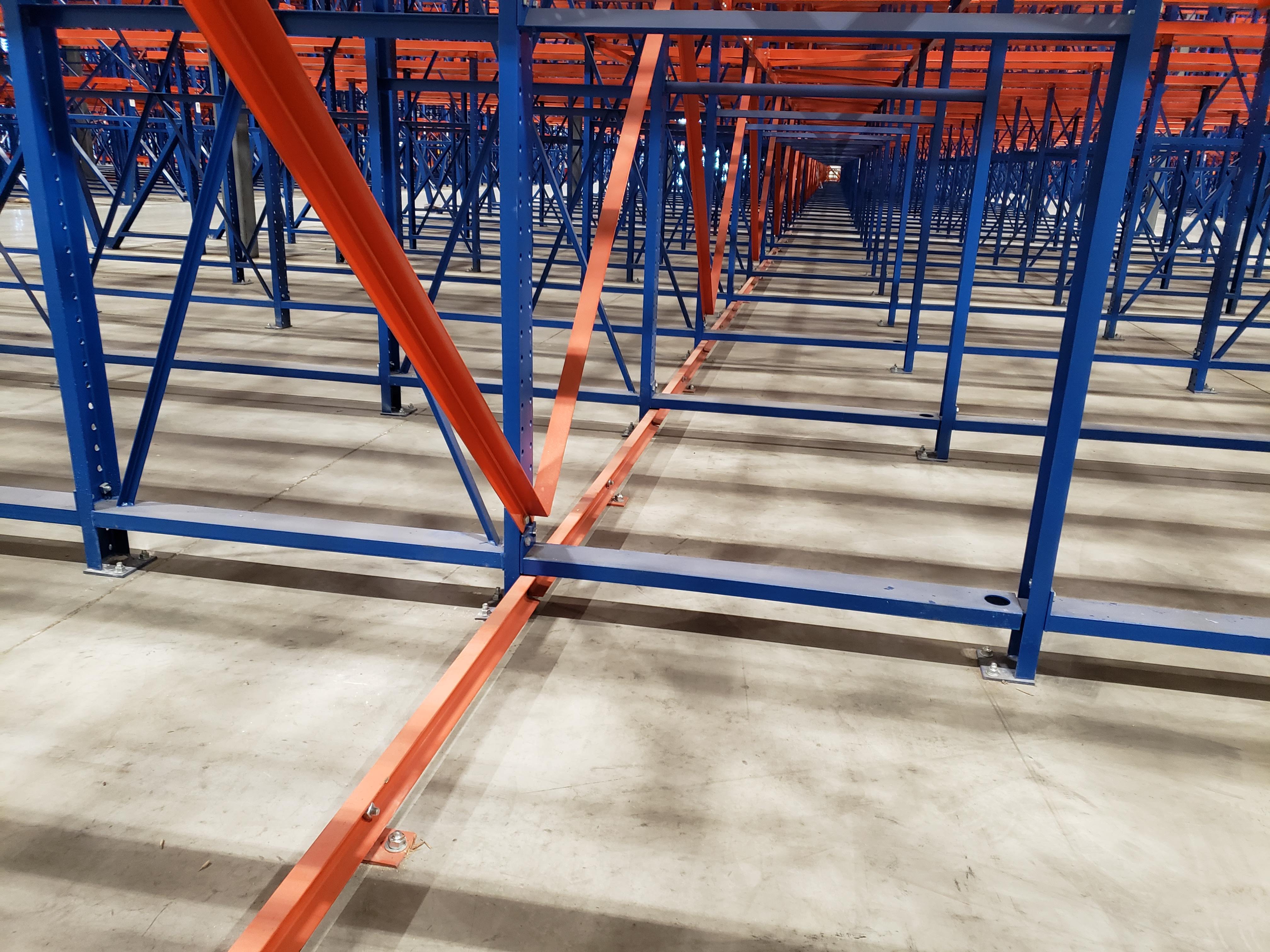 Used Drive-In Racking in Stock Close